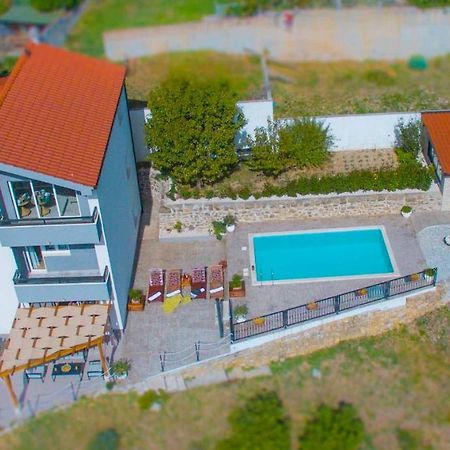 Hill Apartment With Private Pool Kučine 外观 照片