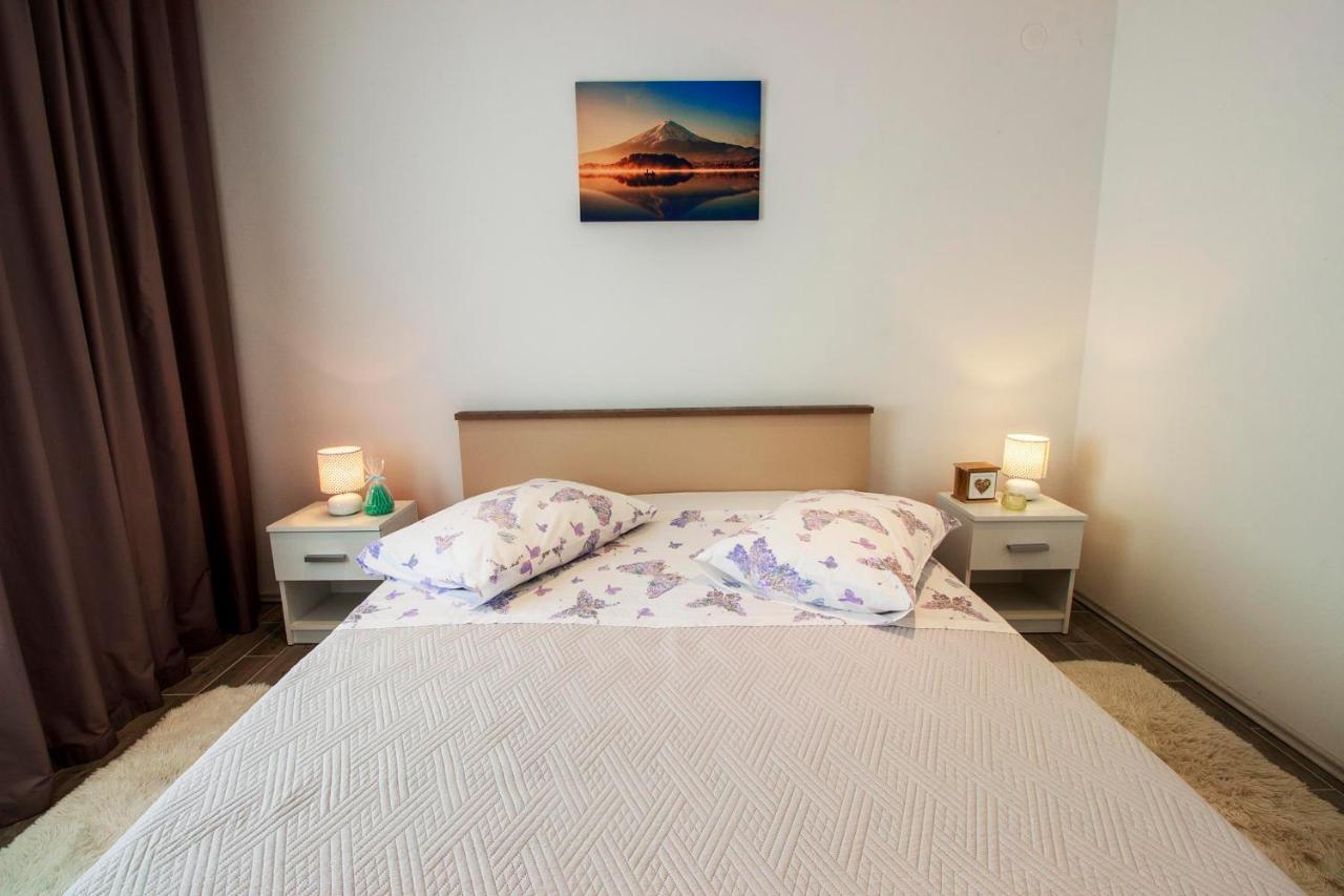 Hill Apartment With Private Pool Kučine 外观 照片